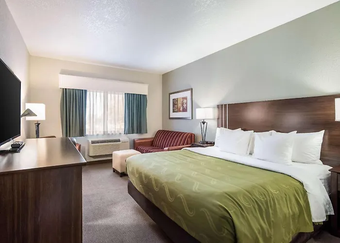 Quality Inn & Suites West