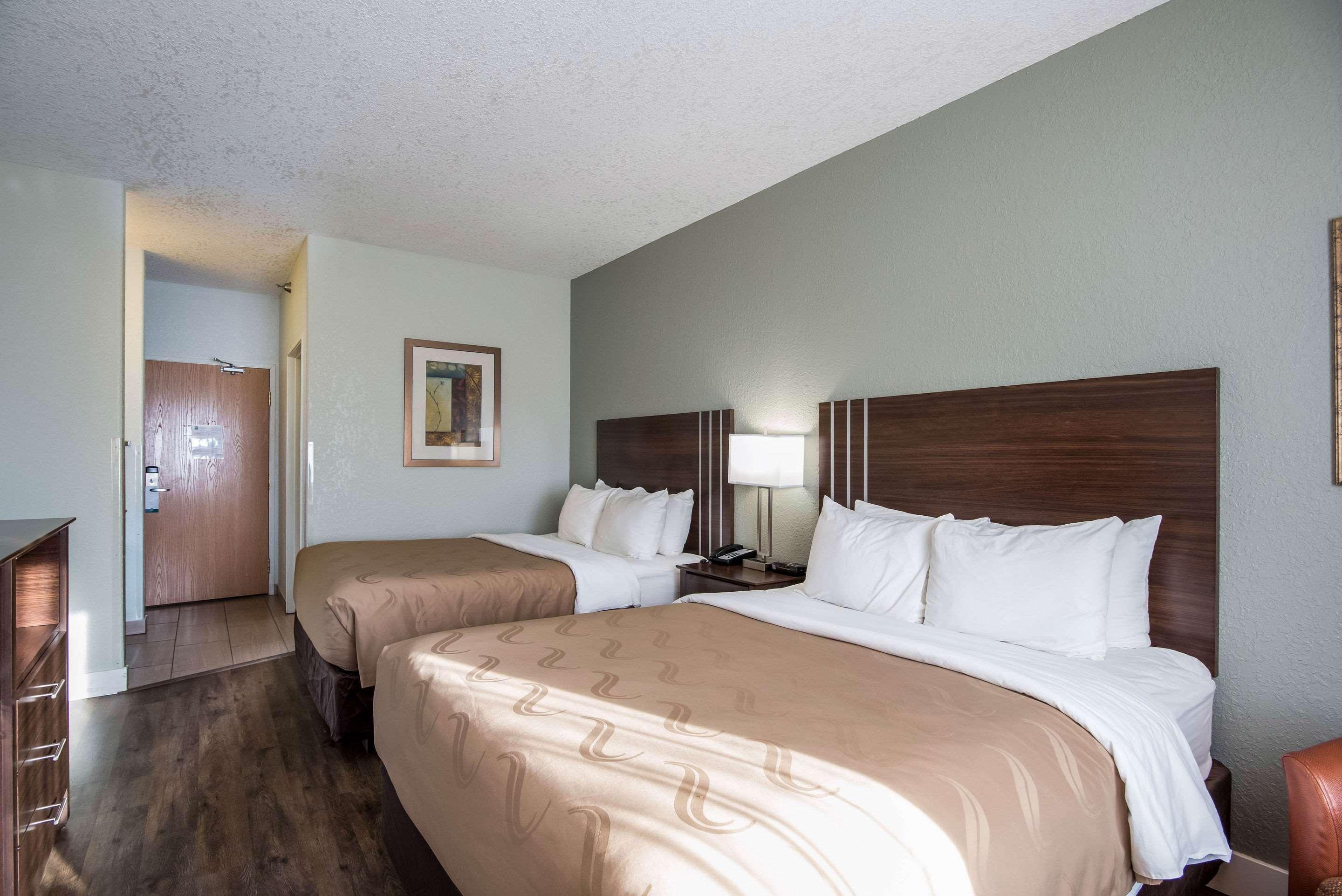 Hotel Quality & West