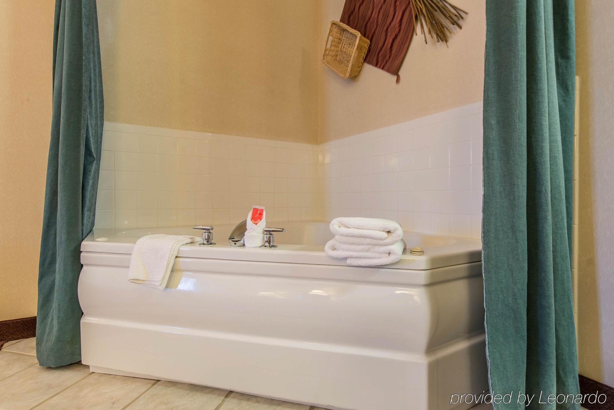 Hotel Quality & West Pueblo West